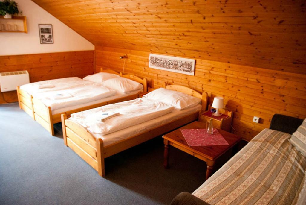 Valassky Senk Otel Vizovice Dış mekan fotoğraf